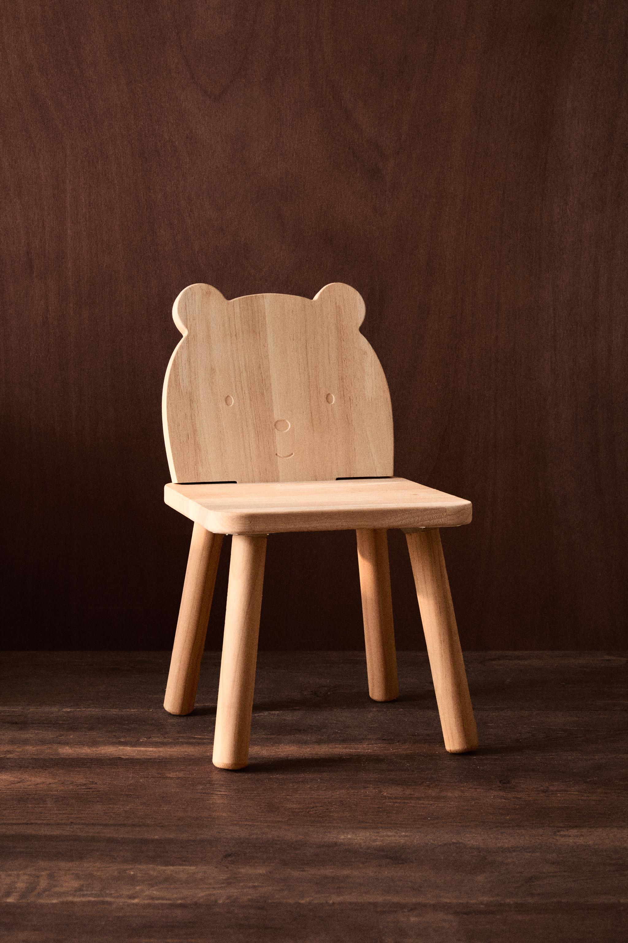 WOODEN BEAR CHAIR